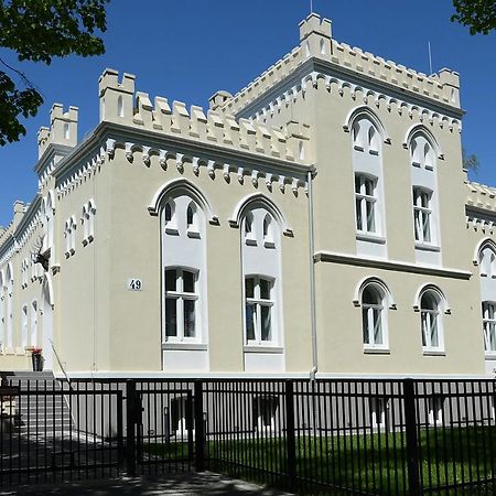 Rezydencja Mysliwska - Apartamenty Κοστζαλίν Εξωτερικό φωτογραφία