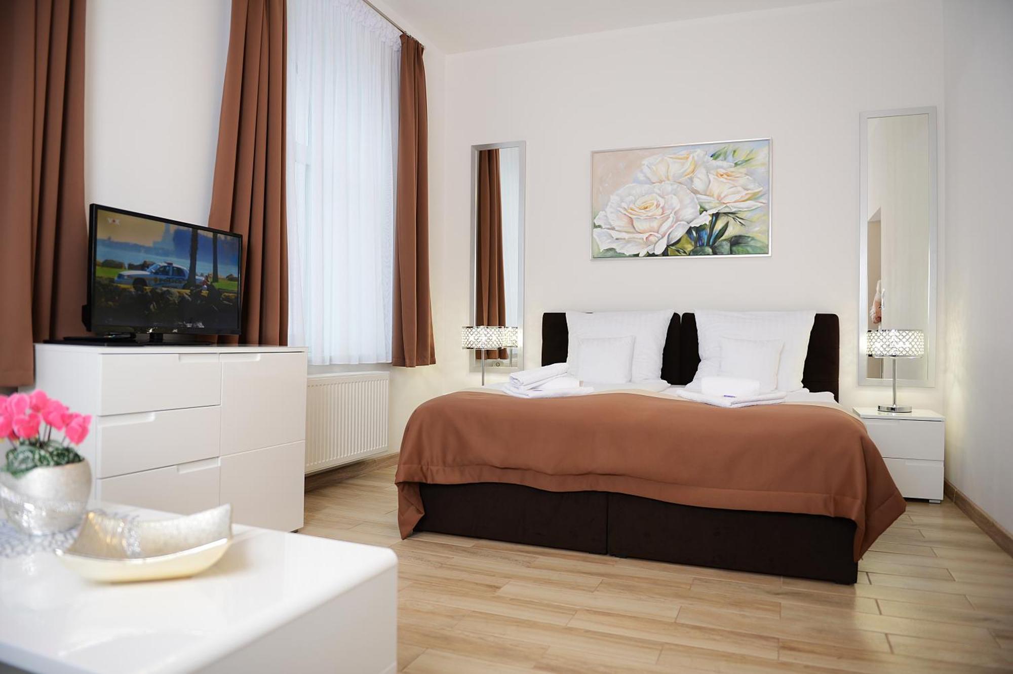 Rezydencja Mysliwska - Apartamenty Κοστζαλίν Εξωτερικό φωτογραφία