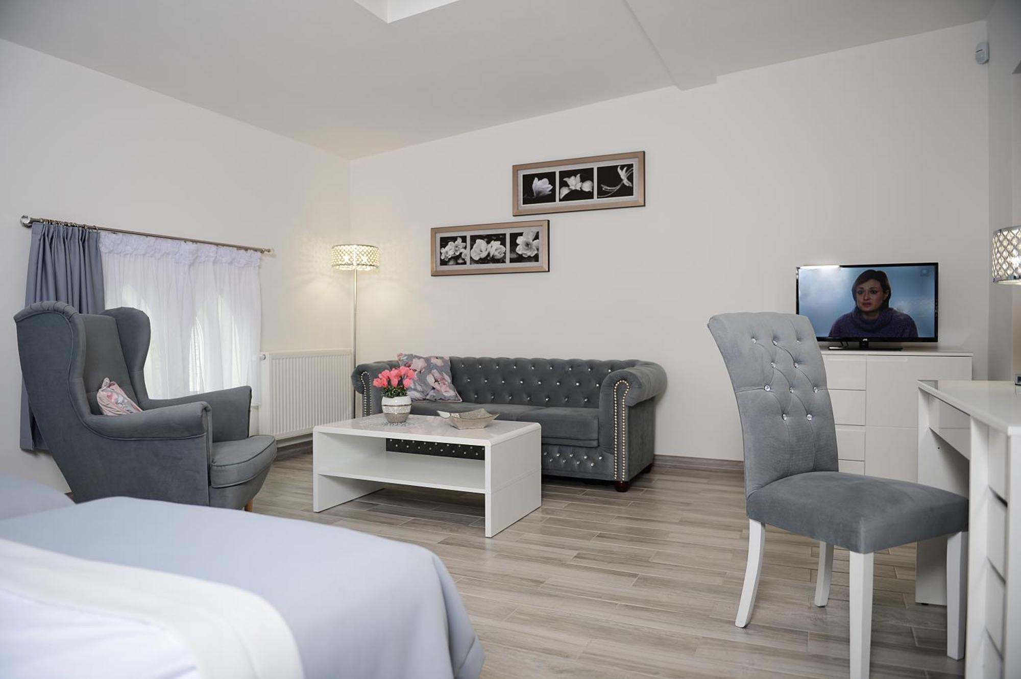 Rezydencja Mysliwska - Apartamenty Κοστζαλίν Εξωτερικό φωτογραφία
