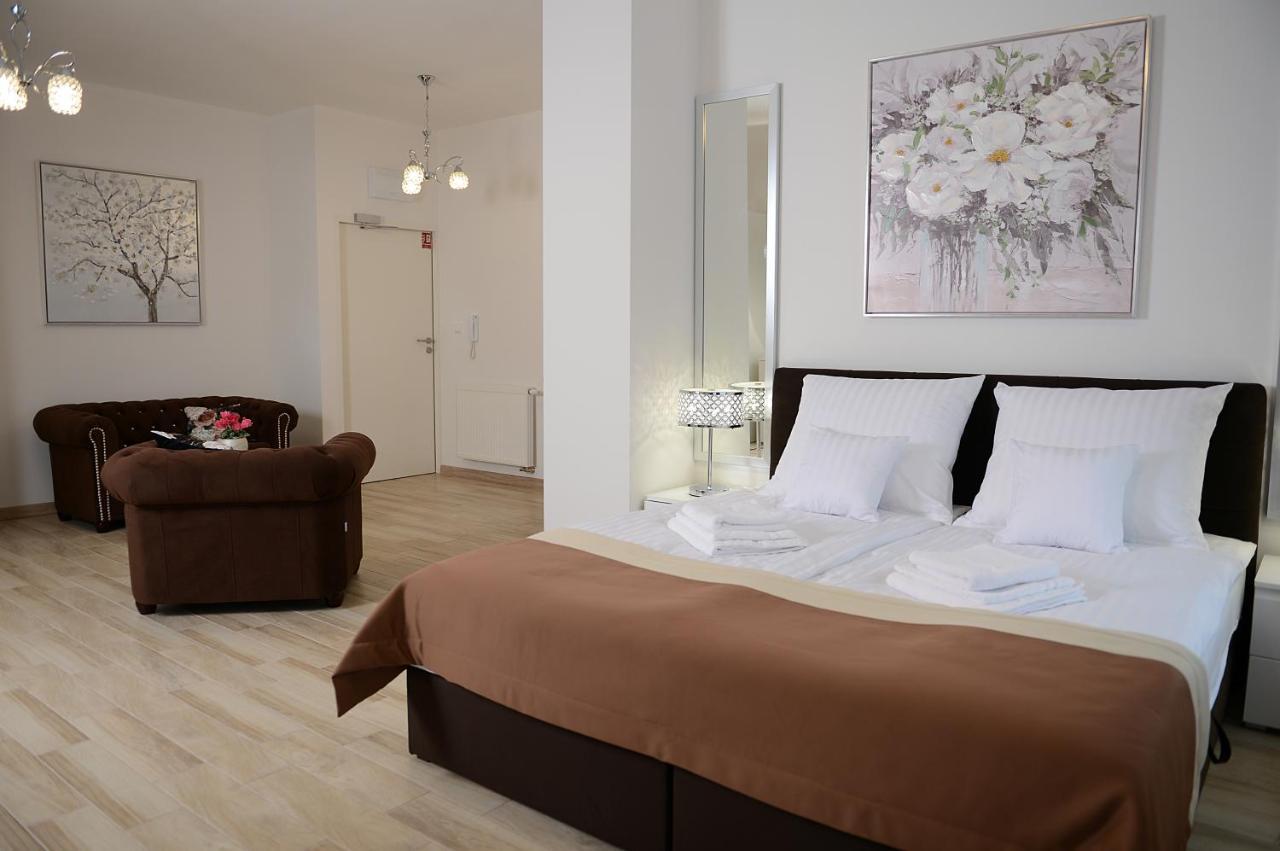 Rezydencja Mysliwska - Apartamenty Κοστζαλίν Εξωτερικό φωτογραφία